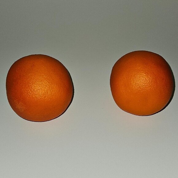 4 Pieces Fake Faux Decorative Fruit Lot Oranges Pears Realistic Life Size - Picture 13 of 15